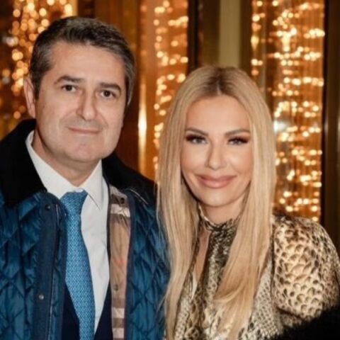 Ο Γιώργος Μυλωνάκης επέστρεψε στην Ελλάδα μετά τη νοσηλεία στη Γερμανία 