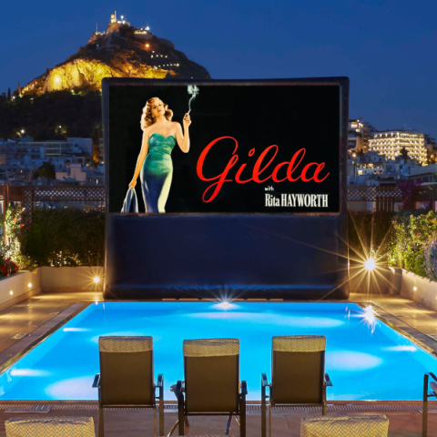 Pool Your Cinema στην πισίνα του Μεγάλη Βρεταννία