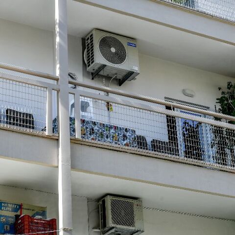 Γυναικοκτονία στην Καλαμάτα: «Ξύπνησα και την είδα πάνω από το κεφάλι μου με μαχαίρι» υποστήριξε ο 41χρονος