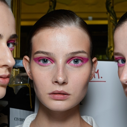 Coloured eyeliner