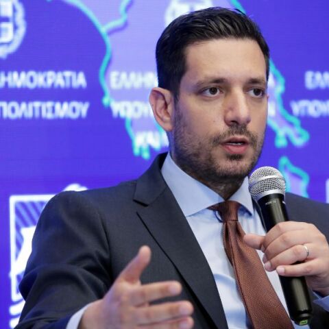 Ο Κωνσταντίνος Κυρανάκης ανακοίνωσε ότι όλα τα λεωφορεία διαθέτουν πλέον λειτουργικό κλιματισμό - Προχωρούν έργα αναβάθμισης σε Μετρό και Ηλεκτρικό 