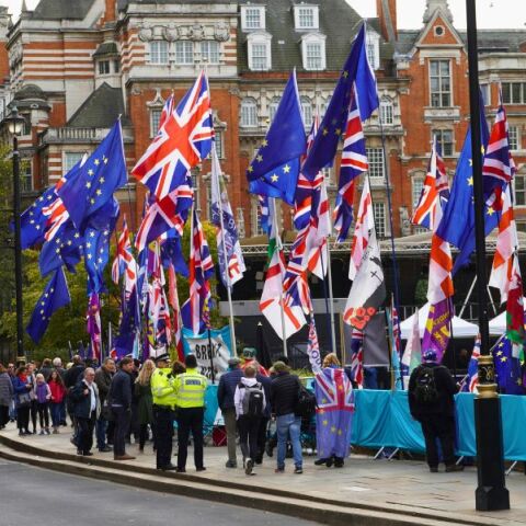 Δέκα χρόνια Brexit: Αναζητώντας την Παγκόσμια Βρετανία