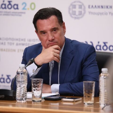 Γεωργιάδης: Ερεύνησα το περιστατικό στο Ναύπλιο, δεν πρέπει να χρεώνεται ο θάνατος της νοσηλεύτριας στους Ρομά