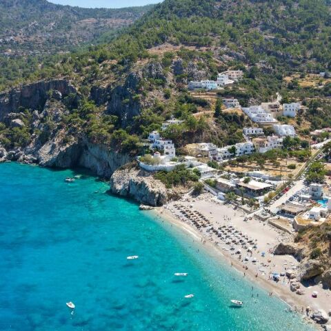 Κάρπαθος,  η «ελληνική Καραϊβική» με τη λευκή άμμο και τα τιρκουάζ νερά 