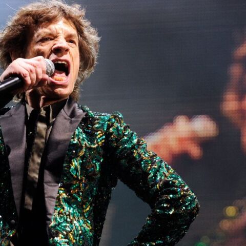 Το νέο podcast των Rolling Stones θα περιλαμβάνει ακυκλοφόρητα κομμάτια και συνεντεύξεις με τους Ρόμπερτ Σμιθ, Άντριου Γουάτ και Νόρα Τζόουνς.