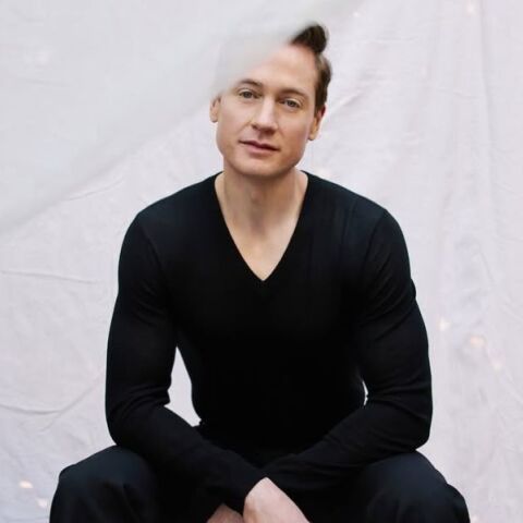 Ο Μπράιαν Τζόνσον δηλώνει ότι η γενιά του «δεν θα πεθάνει», επικαλούμενος βιολογική ηλικία 18 ετών - Το ακραίο πρόγραμμα αντιγήρανσης που ακολουθεί.