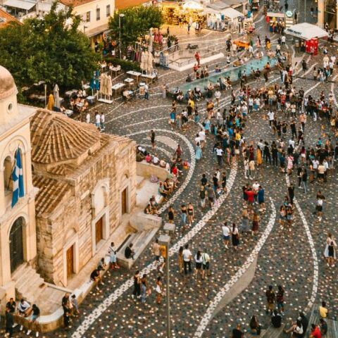 Αστικός Μετασχηματισμός: Πώς οι πλατείες και οι πεζόδρομοι αλλάζουν την καθημερινότητά μας