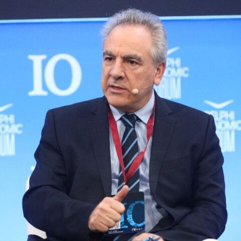 Θάνος Ντόκος: «Δεν προέκυψε διαρροή εμπιστευτικής ή απόρρητης πληροφορίας» λέει η κυβέρνηση για τη φάρσα Ρώσων 