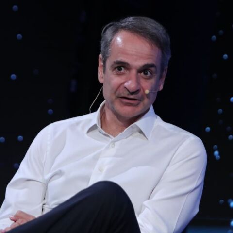 Στο Λονδίνο ο Κυριάκος Μητσοτάκης - Παρακολουθεί τον αγώνα της Μαρίας Σάκκαρη στο Wimbledon 