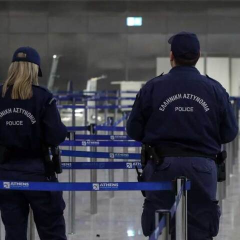Αστυνομικοί στο αεροδρόμιο «Ελευθέριος Βενιζέλος»
