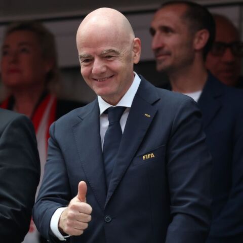 Μουντιάλ 2026: Η συχνή εμφάνιση του Τζιάνι Ινφαντίνο στις τηλεοπτικές μεταδόσεις οφείλεται σε συμφωνία για προβολή των επίσημων προσκεκλημένων.
