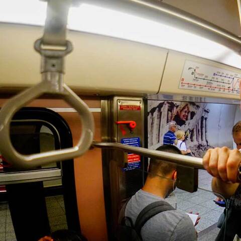 Οι παλιοί συρμοί του Μετρό Αθήνας αποκτούν κλιματισμό