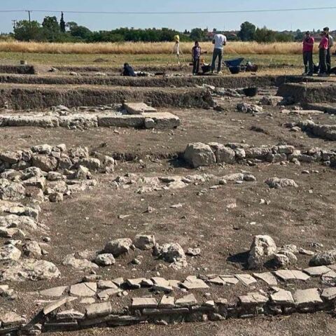 Νέα έρευνα αποκαλύπτει «μυστικά» της αρχαίας Πέλλας, τα όρια της πόλης και την καθημερινή ζωή των κατοίκων της