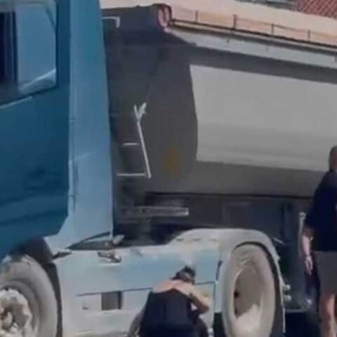 Φορτηγό στη Βέροια παρέσυρε και σκότωσε πεζό