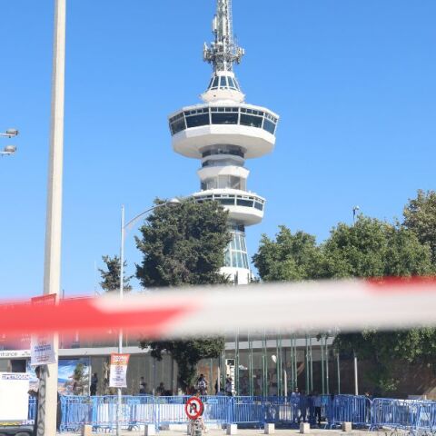 Έξι συλλήψεις πραγματοποιήθηκαν στη Θεσσαλονίκη μετά τις μαζικές πορείες για την 90ή ΔΕΘ - Διενεργήθηκαν δεκάδες προληπτικοί έλεγχοι.