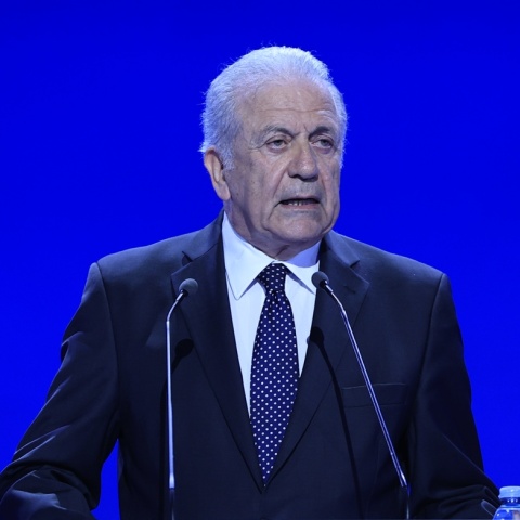 Δημήτρης Αβραμόπουλος