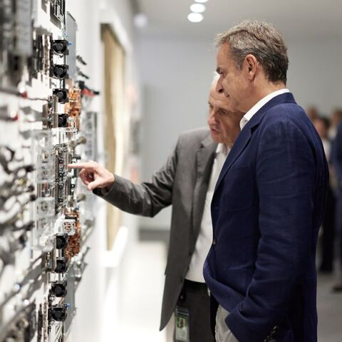 Στα άδυτα της Nvidia στην Καλιφόρνια ο Μητσοτάκης - Επαφές με κορυφαίους ερευνητές στην Sequoia Capital