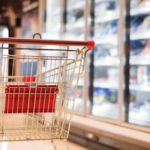 Έρευνα του ΙΕΛΚΑ σε 40 κατηγορίες προϊόντων δείχνει ότι το ελληνικό καλάθι σούπερ μάρκετ παραμένει φθηνότερο σε σύγκριση με ευρωπαϊκές χώρες.