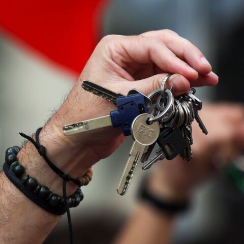 Νέες διαδηλώσεις στην Ισπανία για τη στεγαστική κρίση, μετά την απόρριψη μέτρων υπέρ των ενοικιαστών - Η υπόθεση της 87χρονης που εκδιώχθηκε πυροδότησε οργή