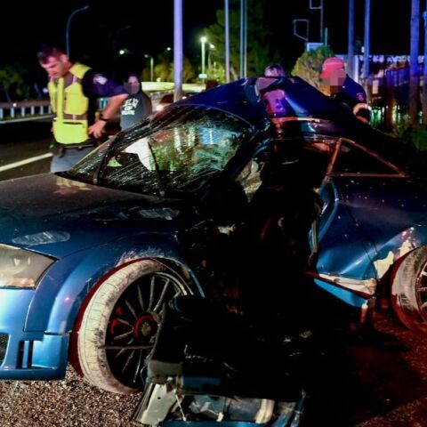 Σοβαρό τροχαίο στο Δέλτα Κορίνθου: Ένας 26χρονος έχασε τη ζωή του και πέντε άτομα τραυματίστηκαν μετά από εκτροπή και σύγκρουση δύο αυτοκινήτων στην Εθνική Οδό.