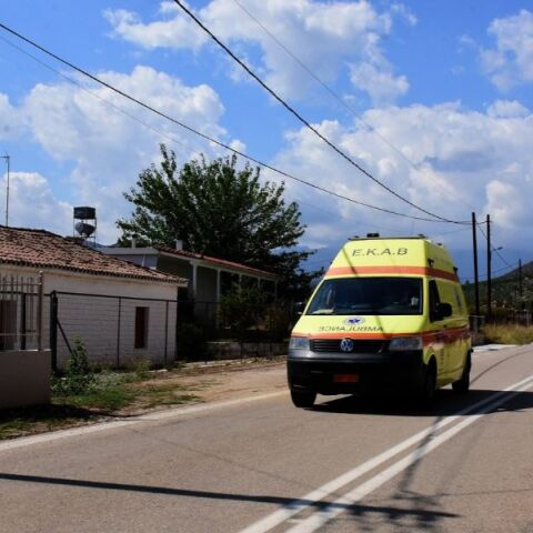 Δύο άνδρες έχασαν τη ζωή τους σε τροχαίο δυστύχημα στη Νέα Πέραμο Καβάλας, μετά από φονική σύγκρουση δίκυκλου με ηλεκτρικό πατίνι.