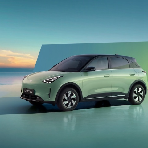 geely-ront_75___3_