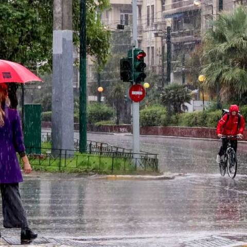 Βροχερός ο καιρός στην Αθήνα