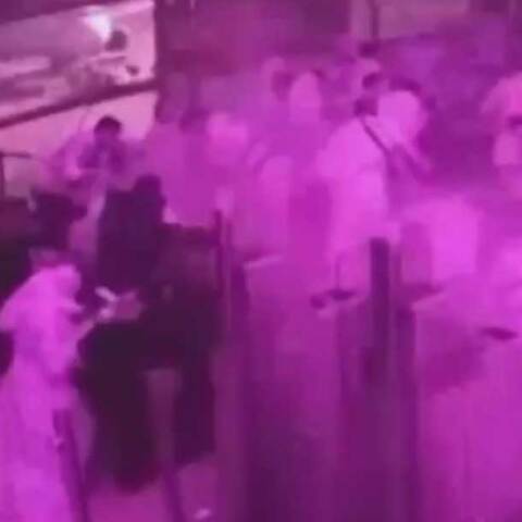 Το αεροδρόμιο του Ριάντ στη Σαουδική Αραβία δέχεται επίθεση από τους Χούθι