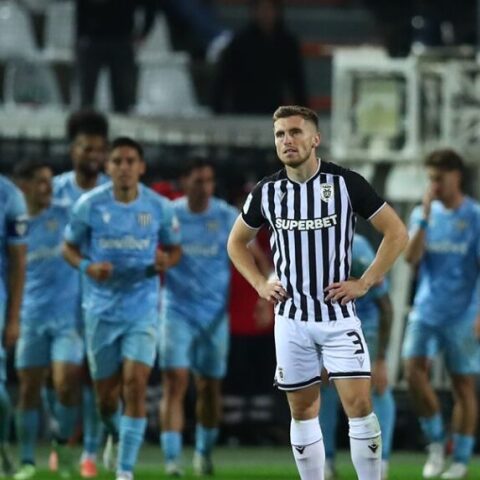 Super League: Η βαθμολογία μετά την ήττα του ΠΑΟΚ από την Καλαμάτα 