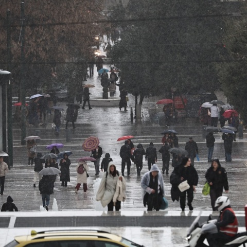 Καταιγίδα στο κέντρο της Αθήνας