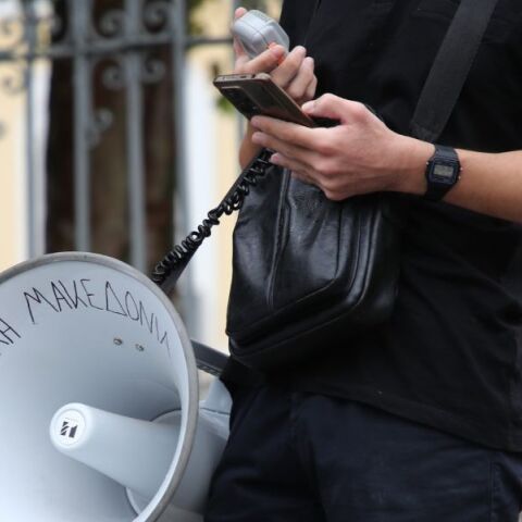 Φοιτητές στη Θεσσαλονίκη κατασκηνώνουν στην Αγίας Σοφίας και συμμετέχουν στο πανεκπαιδευτικό συλλαλητήριο - Ζητούν μέριμνα, στέγαση και μέτρα για το κόστος ζωής