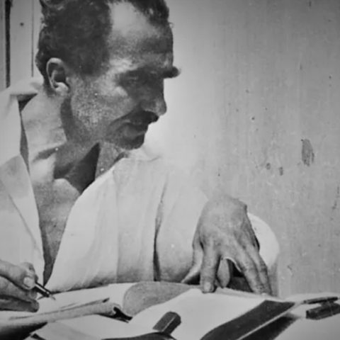 Podcast Βιογραφίες | Νίκος Καζαντζάκης: Η πολυτάραχη ζωή του, οι ιδέες που τον καθόρισαν, οι συγκρούσεις με την Εκκλησία και η διαρκής αναζήτηση της ελευθερίας.