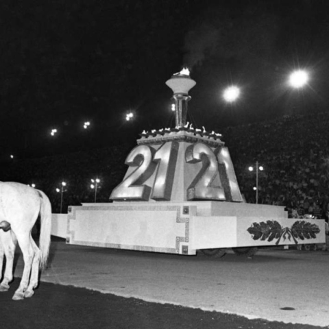 Εορτασμοί της ημέρας «Πολεμικής Αρετής» των Ελλήνων στο Καλλιμάρμαρο, Αύγουστος 1970 ©  Ίδρυμα της Βουλής / Αρχείο Δημόσιας Τηλεόρασης