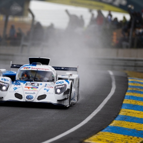 Ανταπόκριση από Le Mans: Η Athens Voice στον θρυλικό αγώνα αυτοκινήτων