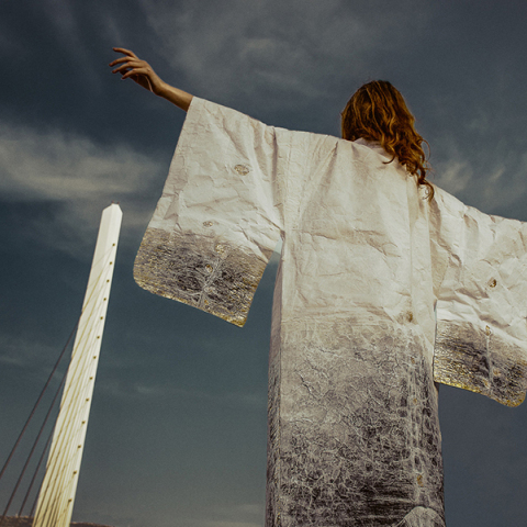 Το νέο art project «nuKUmori» της εικαστικού και ποιήτριας χαϊκού Μαρίας Παπατζέλου