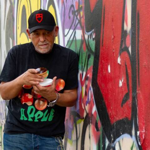 Στέλιος Παρλιάρος: 20 χρόνια βόλτες μέσα από 37 συνταγές