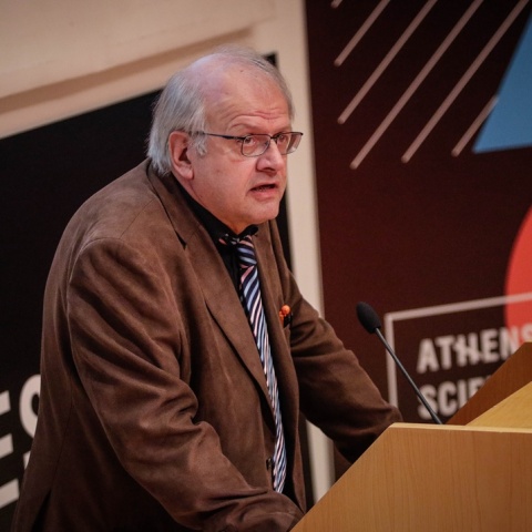 Άκης Τσελέντης