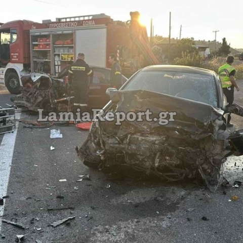 Εικόνα από το σημείο όπου καταγράφηκε το τροχαίο δυστύχημα στη Βοιωτία