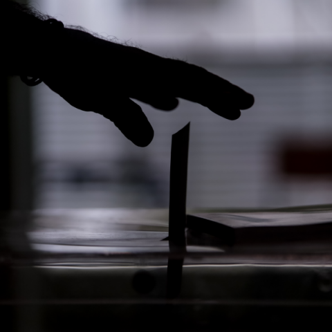 Αυτοδιοικητικές εκλογές ή τρίτη εθνική κάλπη;