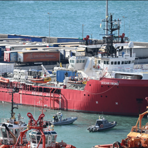 Το πλοίο-ασθενοφόρο Ocean Viking