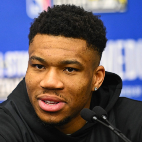 Γιάννης Αντετοκούνμπο