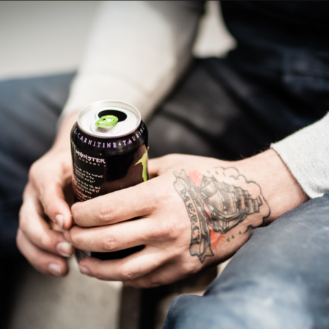 ΗΠΑ: Εκκλήσεις για την απαγόρευση της πώλησης ενεργειακών ποτών σε παιδιά