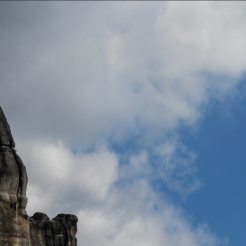 Καιρός σήμερα: Γενικά αίθριος με πρόσκαιρες νεφώσεις