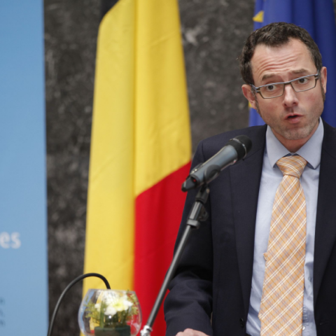 O καθηγητής Geert Van Calster, Επικεφαλής του Τμήματος Ευρωπαϊκού και Διεθνούς Δικαίου στο Πανεπιστήμιο της Λουβέν, μιλάει για την αρχή «ο ρυπαίνων πληρώνει».