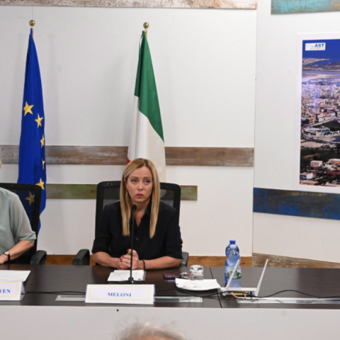 Σχέδιο 10 σημείων για την παράνομη μετανάστευση πρότεινε η Φον ντερ Λάιεν από τη Λαμπεντούζα