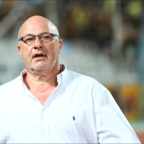 Νέο επεισόδιο στον Βόλο με τον Αχιλλέα Μπέο: Χαστούκισε πλημμυροπαθή που τον έβρισε