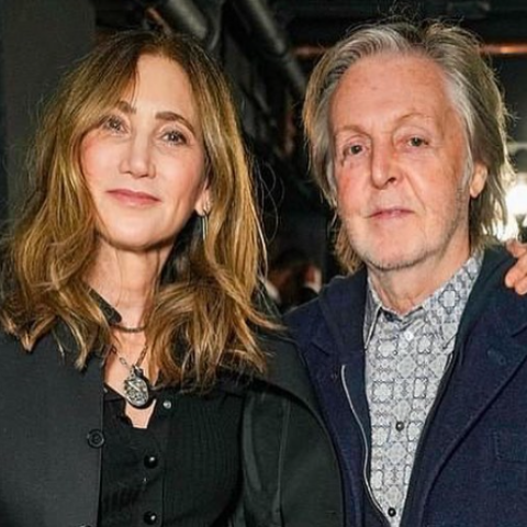 Ο Paul McCartney γιορτάζει 12 χρόνια γάμου με τη Nancy Shevell ανεβάζοντας φωτογραφία από Ελλάδα