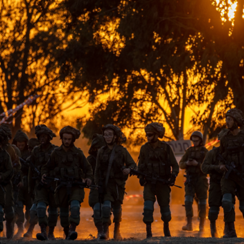 Εικόνα με στρατιώτες 