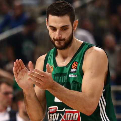 Παναθηναϊκός: Το λιγότερο τρεις μήνες «off» ο Παπαπέτρου