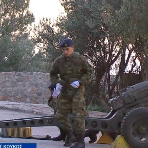 Κανονιοβολισμοί από τον Λυκαβηττό